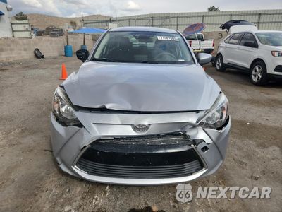 Piąte zdjęcie samochodu w środku: 2018 TOYOTA YARIS IA VIN:3MYDLBYV4JY306793 - miniatura