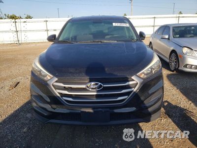 Piąte zdjęcie samochodu w środku: 2018 HYUNDAI TUCSON SE VIN:KM8J2CA4XJU780757 - miniatura