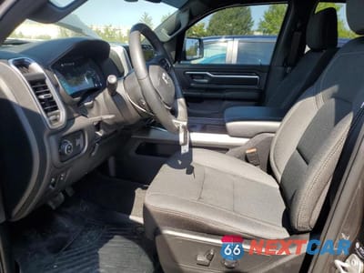 Zdjęcie 7 z 12 samochodu: 2024 RAM 1500 BIG HORN/LONE STAR VIN:1C6SRFFT9RN202054 - miniatura