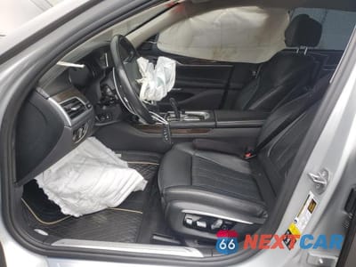 Zdjęcie 7 z 12 samochodu: 2016 BMW 750 VIN:WBA7F2C55GG420917 - miniatura