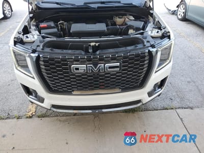 Zdjęcie 12 z 14 samochodu: 2023 GMC YUKON XL DENALI ULTIMATE VIN:1GKS2KKL9PR557408 - miniatura