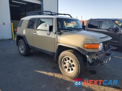 Czwarte zdjęcie samochodu z boku: 2012 TOYOTA FJ CRUISER VIN:JTEBU4BF1CK123624 - miniatura