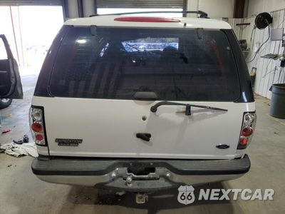 Zdjęcie 6 z 15 samochodu: 2000 FORD EXPEDITION XLT VIN:1FMRU1666YLB29122 - miniatura