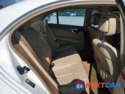 Zdjęcie 10 z 12 samochodu: 2007 MERCEDES-BENZ E 350 VIN:WDBUF56X77B085322 - miniatura