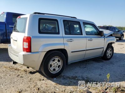 Trzecie zdjęcie samochodu z tyłu: 2010 JEEP PATRIOT SPORT VIN:1J4NF2GB7AD611462 - miniatura