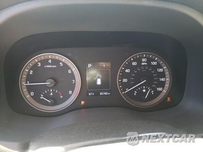 Zdjęcie 9 z 13 samochodu: 2017 HYUNDAI TUCSON LIMITED VIN:KM8J3CA28HU504079 - miniatura