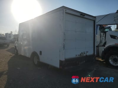 Drugie zdjęcie samochodu z przodu: 2018 FORD ECONOLINE E350 SUPER DUTY CUTAWAY VAN VIN:1FDWE3F64JDC37668 - miniatura