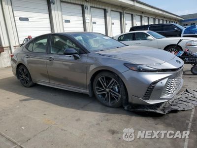 Czwarte zdjęcie samochodu z boku: 2025 TOYOTA CAMRY XSE VIN:4T1DAACK7SU593400 - miniatura