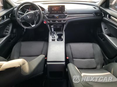 Zdjęcie 8 z 14 samochodu: 2018 HONDA ACCORD LX VIN:1HGCV1F16JA220454 - miniatura