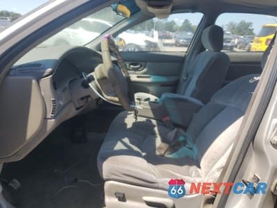 Zdjęcie 7 z 12 samochodu: 2001 BUICK CENTURY CUSTOM VIN:2G4WS52J811267718 - miniatura