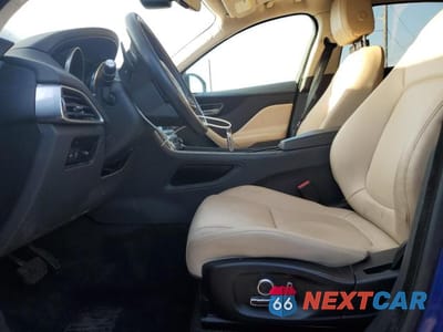 Zdjęcie 7 z 13 samochodu: 2020 JAGUAR F-PACE PREMIUM VIN:SADCJ2FX8LA633102 - miniatura