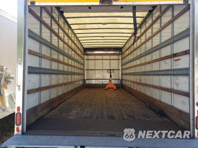 Zdjęcie 10 z 13 samochodu: 2018 FREIGHTLINER M2 106 MED - SEMI TRUCK VIN:3ALACWFC8JDJH5069 - miniatura