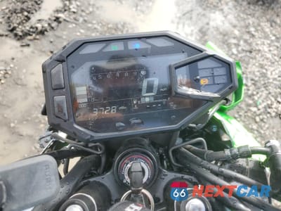 Zdjęcie 7 z 10 samochodu: 2024 KAWASAKI ER500 VIN:ML5ERGE13RDA08392 - miniatura