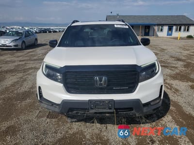 Piąte zdjęcie samochodu w środku: 2024 HONDA PASSPORT BLACK EDITION VIN:5FNYF8H85RB015909 - miniatura