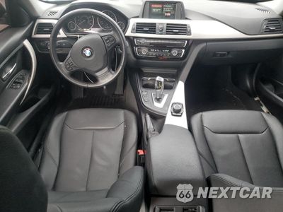 Zdjęcie 8 z 13 samochodu: 2018 BMW 320 I VIN:WBA8A9C5XJAH14340 - miniatura