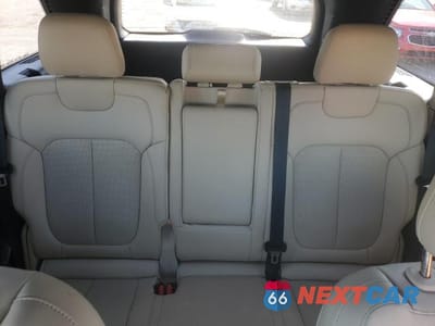 Zdjęcie 10 z 13 samochodu: 2023 JEEP GRAND CHEROKEE LIMITED VIN:1C4RJHBG7PC522968 - miniatura