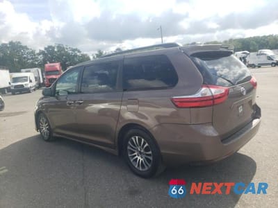 Drugie zdjęcie samochodu z przodu: 2018 TOYOTA SIENNA XLE VIN:5TDYZ3DC3JS944887 - miniatura