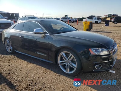 Czwarte zdjęcie samochodu z boku: 2009 AUDI S5 QUATTRO VIN:WAURV78T89A038273 - miniatura