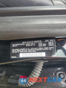 Zdjęcie 10 z 10 samochodu: 2015 VOLVO V60 PREMIER VIN:YV1612SK1F1243041 - miniatura