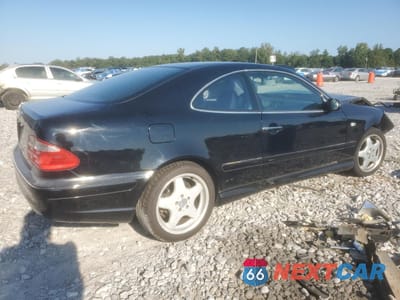 Trzecie zdjęcie samochodu z tyłu: 1999 MERCEDES-BENZ CLK 430 VIN:WDBLJ70G9XF056265 - miniatura