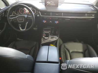 Zdjęcie 8 z 13 samochodu: 2019 AUDI Q7 PREMIUM VIN:WA1AAAF70KD046428 - miniatura