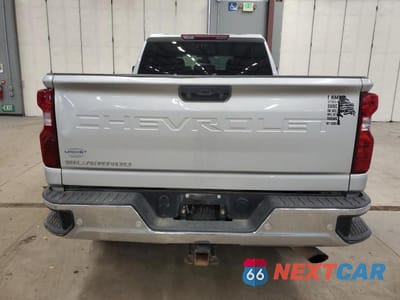 Zdjęcie 6 z 12 samochodu: 2022 CHEVROLET SILVERADO K2500 HEAVY DUTY VIN:1GC4YLE72NF288531 - miniatura