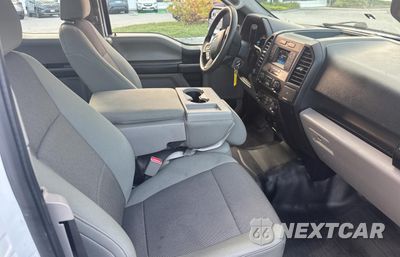 Piąte zdjęcie samochodu w środku: 2016 FORD F150 SUPER CAB VIN:1FTEX1C88GFC30420 - miniatura