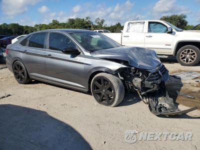 Czwarte zdjęcie samochodu z boku: 2020 VOLKSWAGEN JETTA S VIN:3VWCB7BU3LM051667 - miniatura