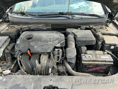 Zdjęcie 7 z 11 samochodu: 2016 HYUNDAI SONATA SE VIN:5NPE24AF7GH340978 - miniatura