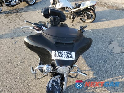 Piąte zdjęcie samochodu w środku: 2022 HARLEY-DAVIDSON FLHX VIN:1HD1KBC10NB651542 - miniatura