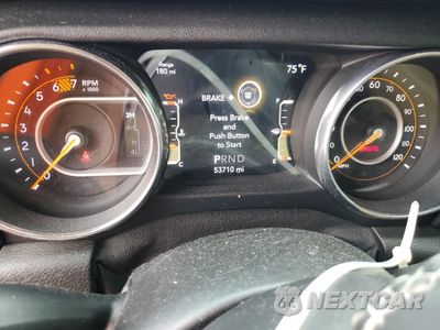 Zdjęcie 9 z 17 samochodu: 2019 JEEP WRANGLER UNLIMITED SAHARA VIN:1C4HJXEN8KW521061 - miniatura