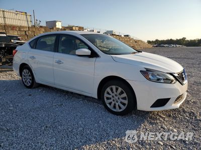 Czwarte zdjęcie samochodu z boku: 2019 NISSAN SENTRA S VIN:3N1AB7AP2KY268658 - miniatura