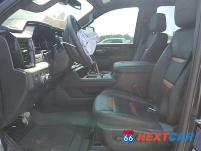 Zdjęcie 7 z 12 samochodu: 2024 GMC SIERRA K2500 AT4 VIN:1GT49PEY9RF331300 - miniatura