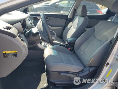 Zdjęcie 7 z 13 samochodu: 2013 HYUNDAI ELANTRA GLS VIN:KMHDH4AE1DU874122 - miniatura