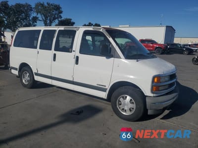 Czwarte zdjęcie samochodu z boku: 1998 CHEVROLET EXPRESS G1500 VIN:1GNFG15R6W1060684 - miniatura