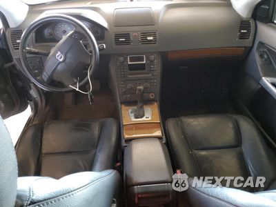 Zdjęcie 8 z 13 samochodu: 2005 VOLVO XC90 VIN:YV1CZ592751174647 - miniatura