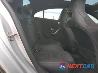 Zdjęcie 10 z 13 samochodu: 2023 MERCEDES-BENZ CLA AMG 35 4MATIC VIN:W1K5J5BB8PN375992 - miniatura