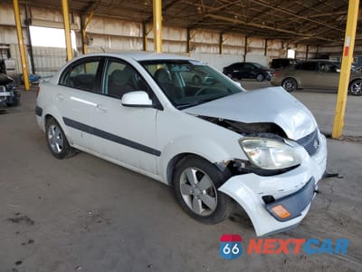 Czwarte zdjęcie samochodu z boku: 2007 KIA RIO BASE VIN:KNADE123976230995 - miniatura