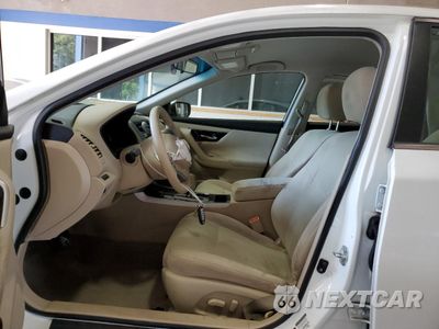 Zdjęcie 7 z 14 samochodu: 2014 NISSAN ALTIMA 2.5 VIN:1N4AL3APXEC141937 - miniatura