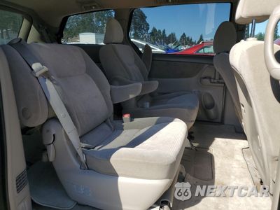 Zdjęcie 11 z 13 samochodu: 2010 TOYOTA SIENNA LE VIN:5TDJK4CC1AS030151 - miniatura