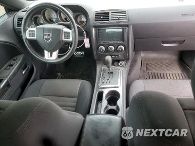 Zdjęcie 8 z 14 samochodu: 2014 DODGE CHALLENGER SXT VIN:2C3CDYAG4EH184457 - miniatura
