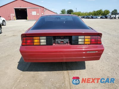 Zdjęcie 6 z 12 samochodu: 1985 CHEVROLET CAMARO VIN:1G1FP87H3FN141889 - miniatura