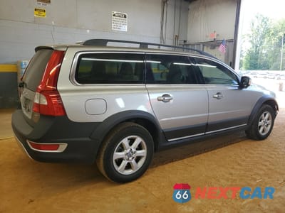 Trzecie zdjęcie samochodu z tyłu: 2012 VOLVO XC70 3.2 VIN:YV4952BZ9C1145761 - miniatura