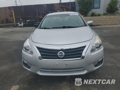 Piąte zdjęcie samochodu w środku: 2014 NISSAN ALTIMA 2.5 VIN:1N4AL3AP3EN245805 - miniatura