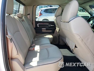 Zdjęcie 10 z 15 samochodu: 2018 RAM 1500 LONGHORN VIN:1C6RR7PT4JS144962 - miniatura