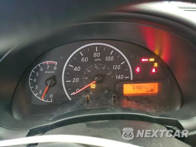 Zdjęcie 9 z 14 samochodu: 2019 NISSAN VERSA S VIN:3N1CN7AP5KL808212 - miniatura