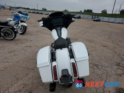 Czwarte zdjęcie samochodu z boku: 2024 HARLEY-DAVIDSON FLHX VIN:1HD1KB716RB614088 - miniatura