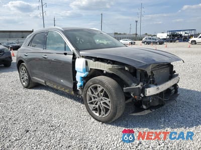 Czwarte zdjęcie samochodu z boku: 2023 GENESIS GV70 BASE VIN:KMUMADTB6PU102230 - miniatura