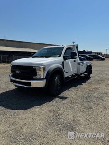 2018 FORD F450 SUPER DUTY 1FDUF4GT3JEB75530 - główne zdjęcie licytacji z USA - miniatura