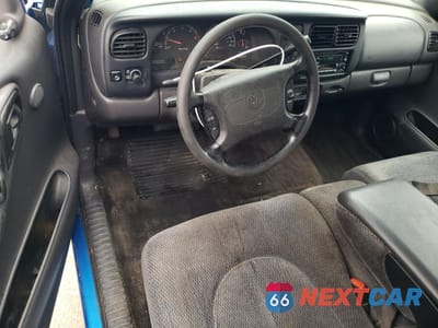 Zdjęcie 8 z 14 samochodu: 1998 DODGE DAKOTA VIN:1B7GL22X8WS550748 - miniatura